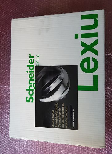 Schneider Elrctric LXM62DD27C21000 Einzelantrieb Lexium LXM 62 Multiachs-Servoverstärker 27A